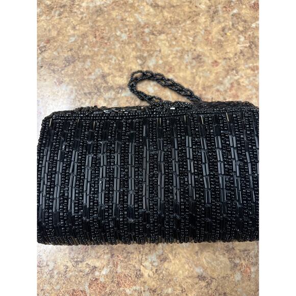 BIJOUX TERNER wristlet/clutch - Picture 3 of 5